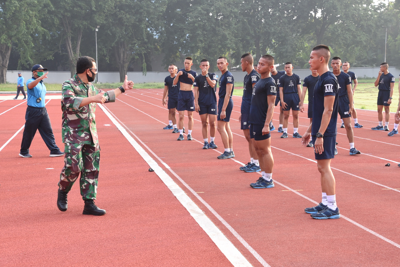 Dibagi 19 Kelompok, 97 Taruna AAL Tingkat IV Angkatan ke-65 Jalani Sidang Skripsi